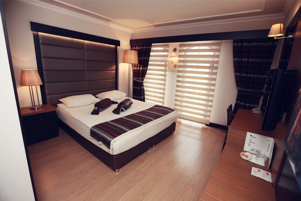 Damcilar Hotel, Merkez