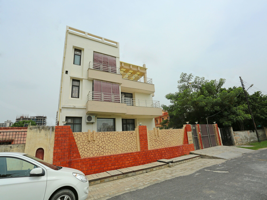 OYO 9340 Aanandam Villa, Gautam Buddha Nagar