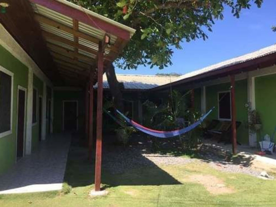 G's Place, Roatán
