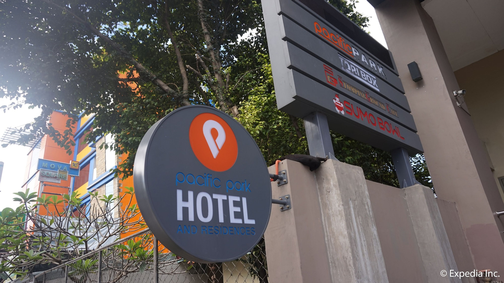 Pacific Park Hotel, Quezon City