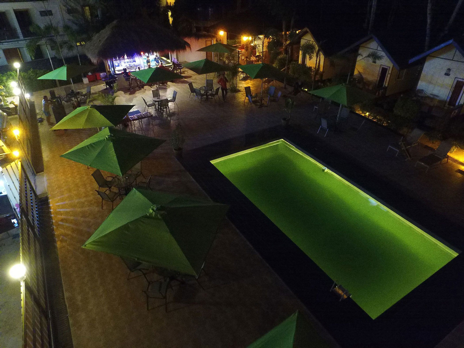The White Elephant Resort, K. Ko Chang