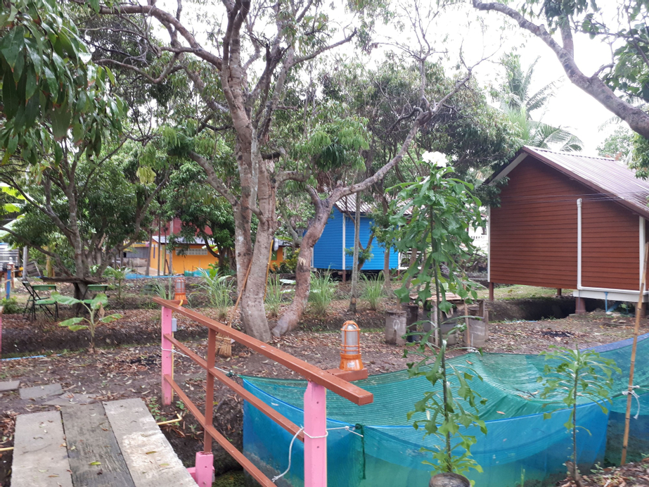 Chokesombat resort, Amphawa