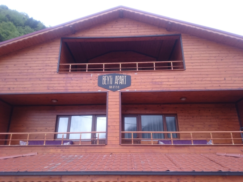 Beyti Apart, Çaykara