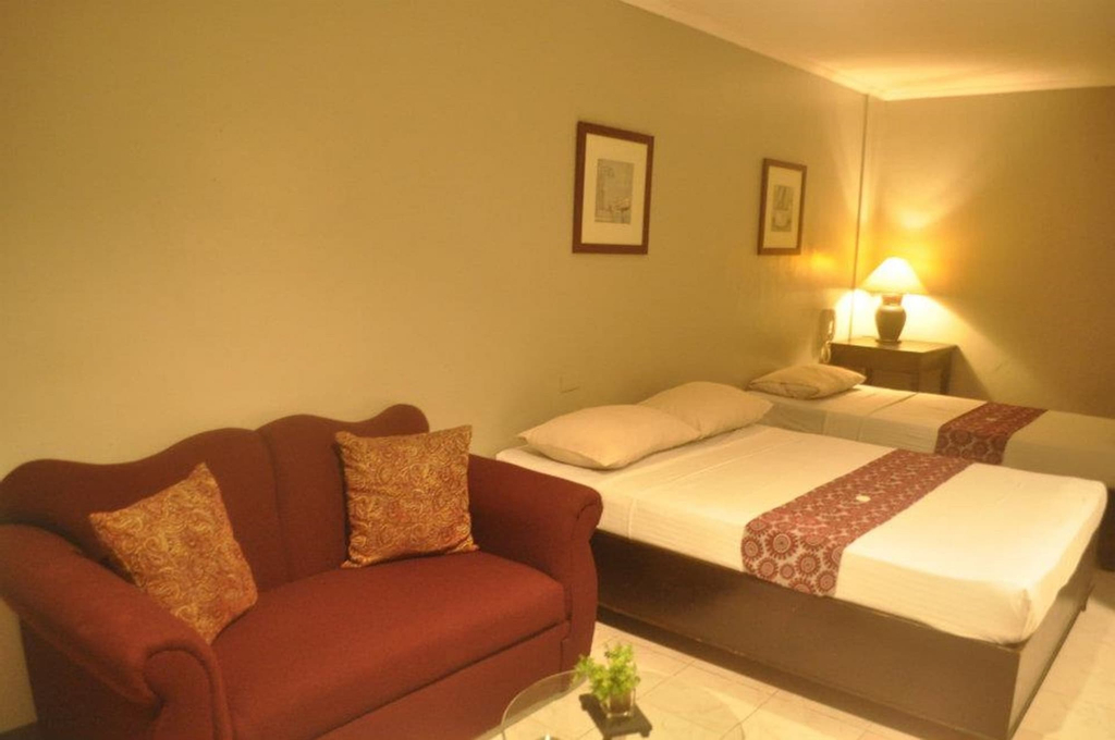 Metro Room Budget Hotel, Quezon City