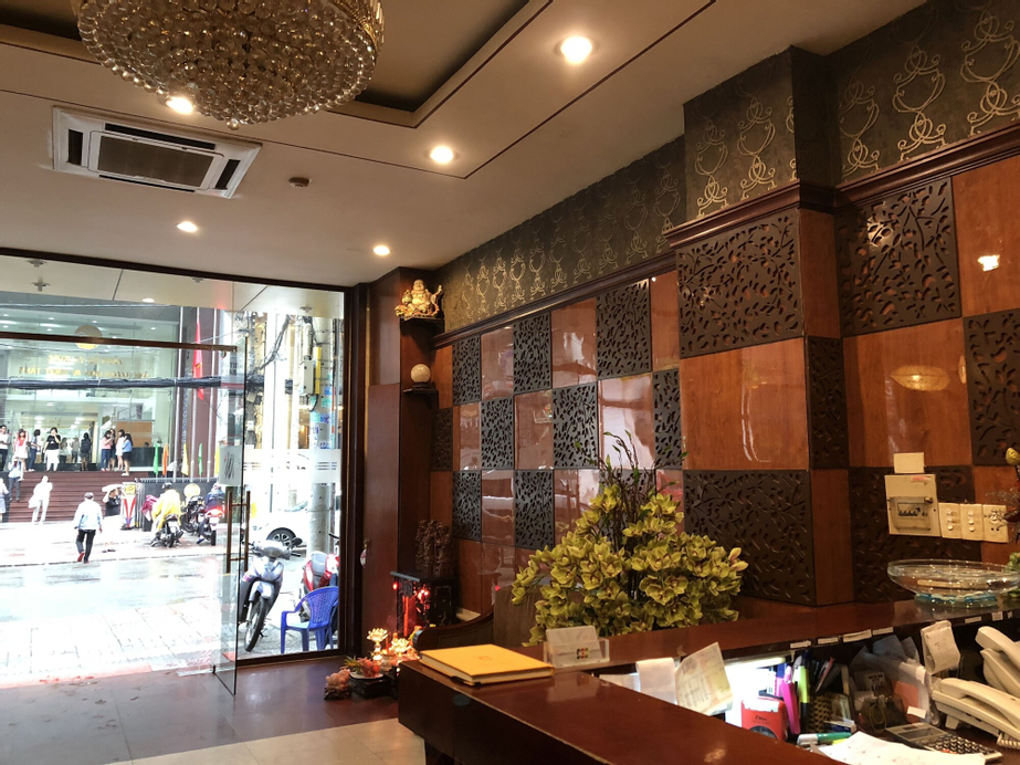 M&M Hotel, Quận 1