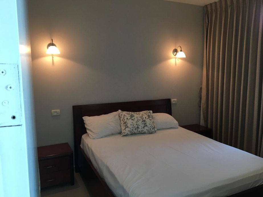 Carmel Apartments,
