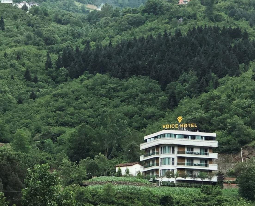 Voice Hotel, Maçka