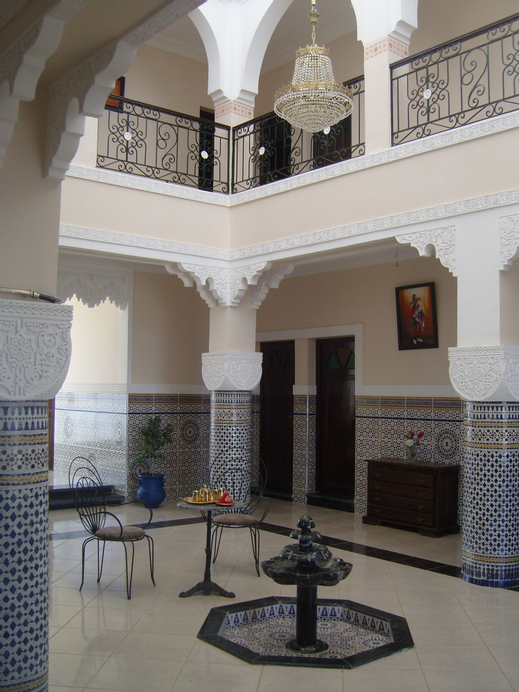 Riad Firdaous Achark, Oujda Angad