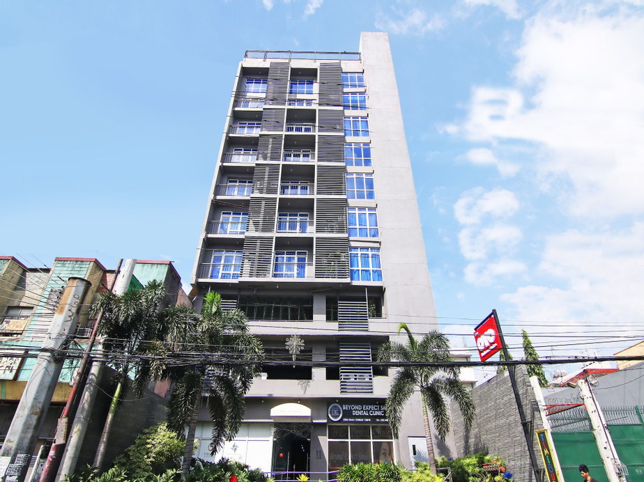 OYO 105 Melbourne Suites Hotel, Makati City