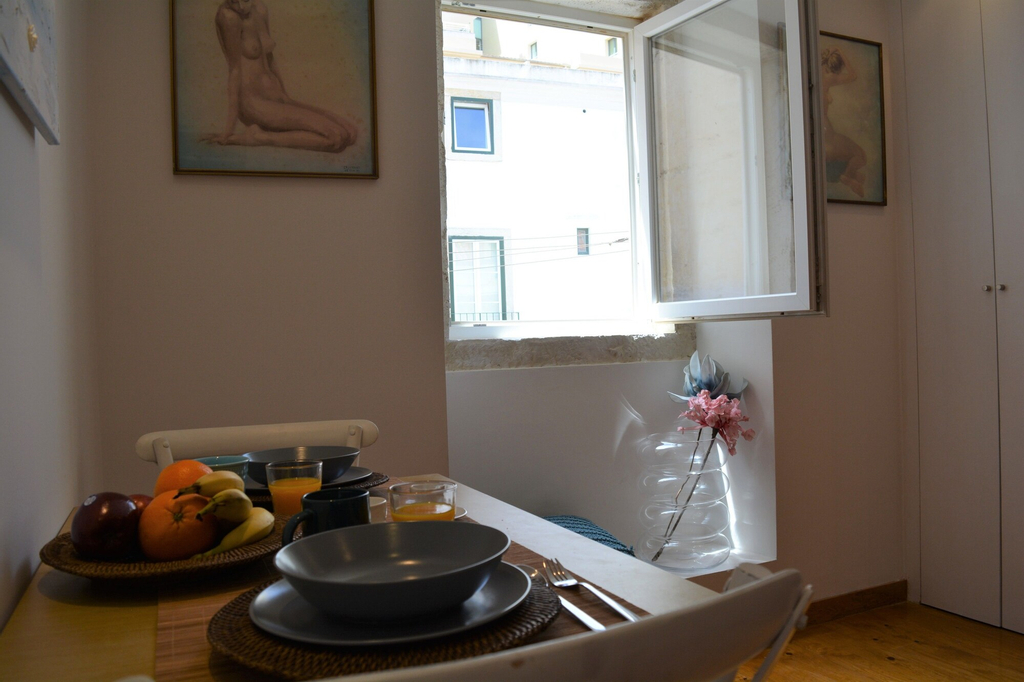 Santa Marta Vintage II by Homing, Lisboa