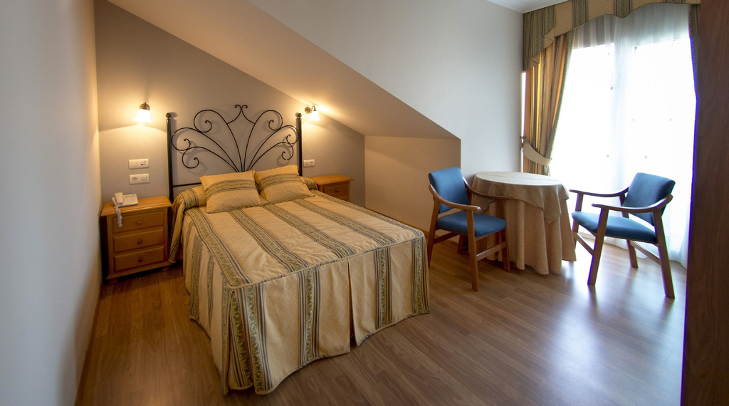 Hotel Alpina, Pontevedra