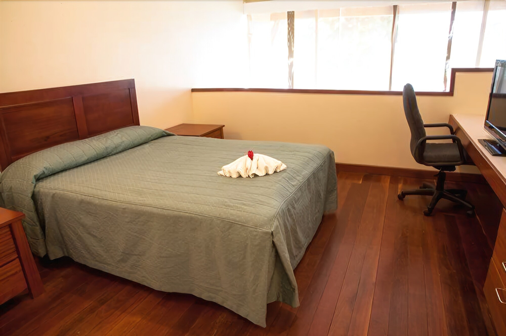 Huon Gulf Hotel & Apartments, Lae