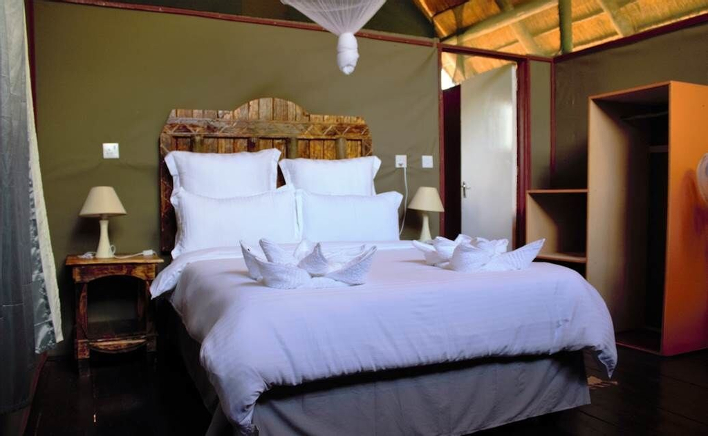 Lion Roars Lodge, Chobe