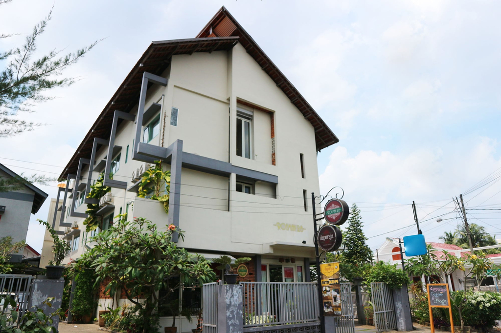 Roemah 28 Syariah, Medan