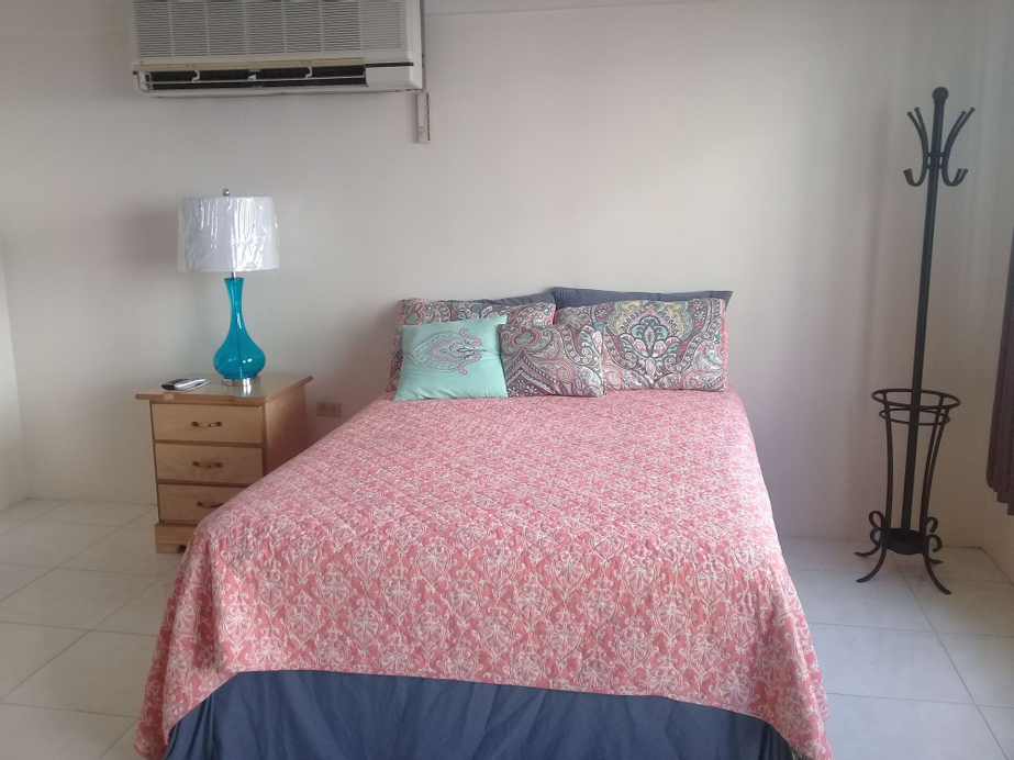 Kensington 212 Suite,