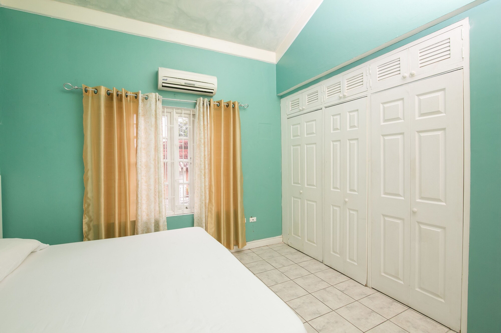 Loft 19,