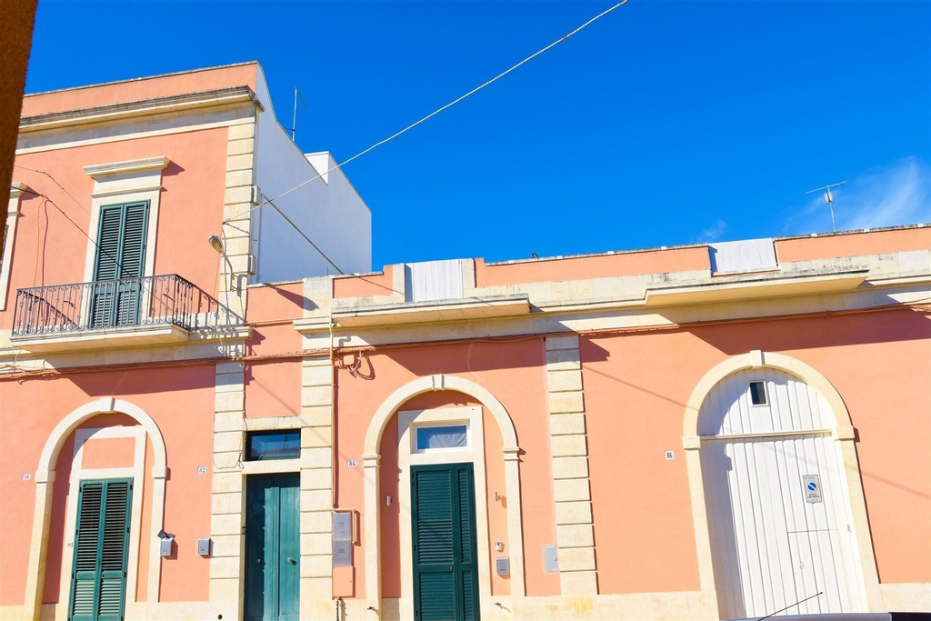Arcosalento, Lecce