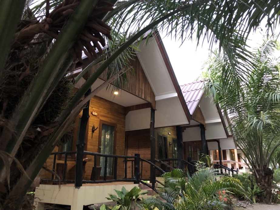Baanchaylay Resort, Khanom
