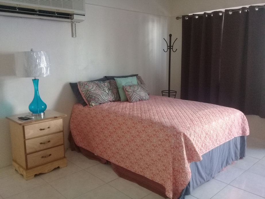 Kensington 212 Suite,