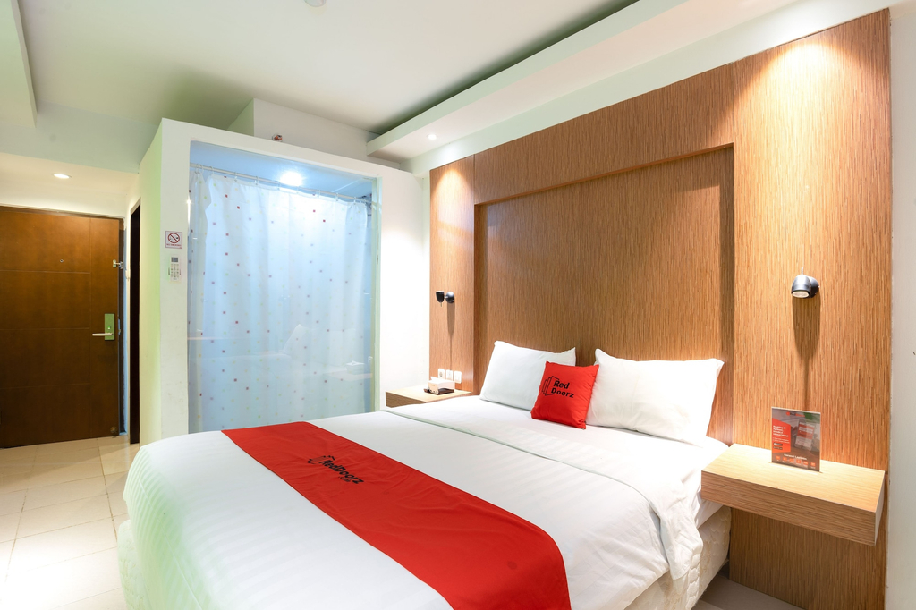 RedDoorz Apartment @ Bogor Valley, Bogor