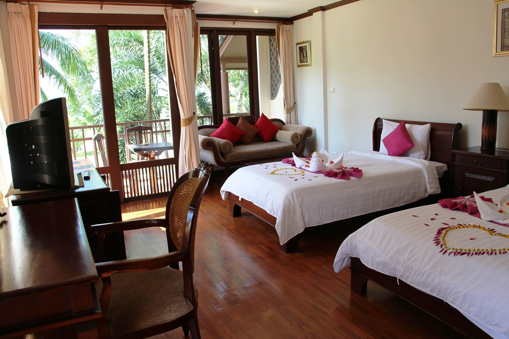 Kooncharaburi Resort, K. Ko Chang