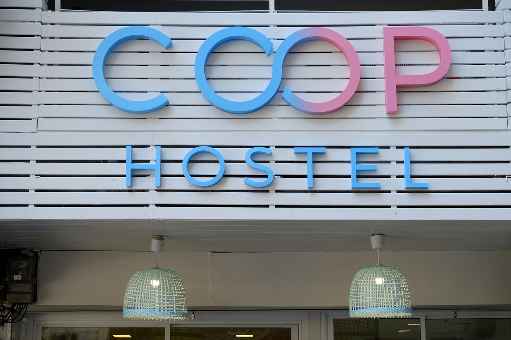 Coop Hostel, Ratchathewi