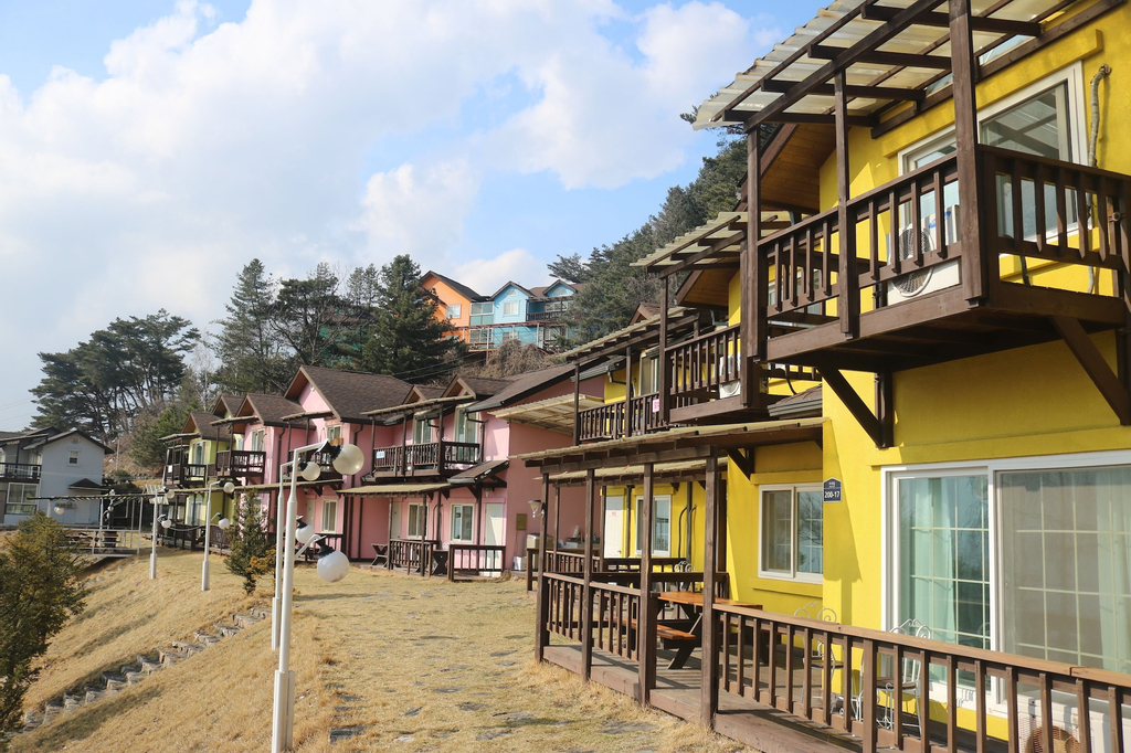 Danyang Mountain Pension, Danyang