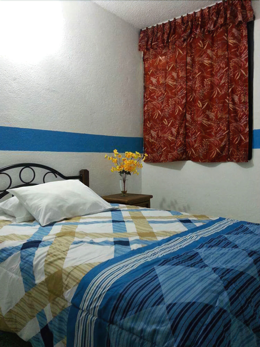 Aries Hostel y Restaurant, Cunduacán