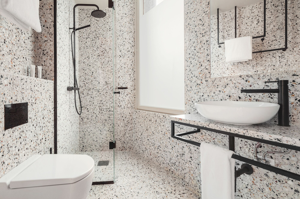 Bathroom 15