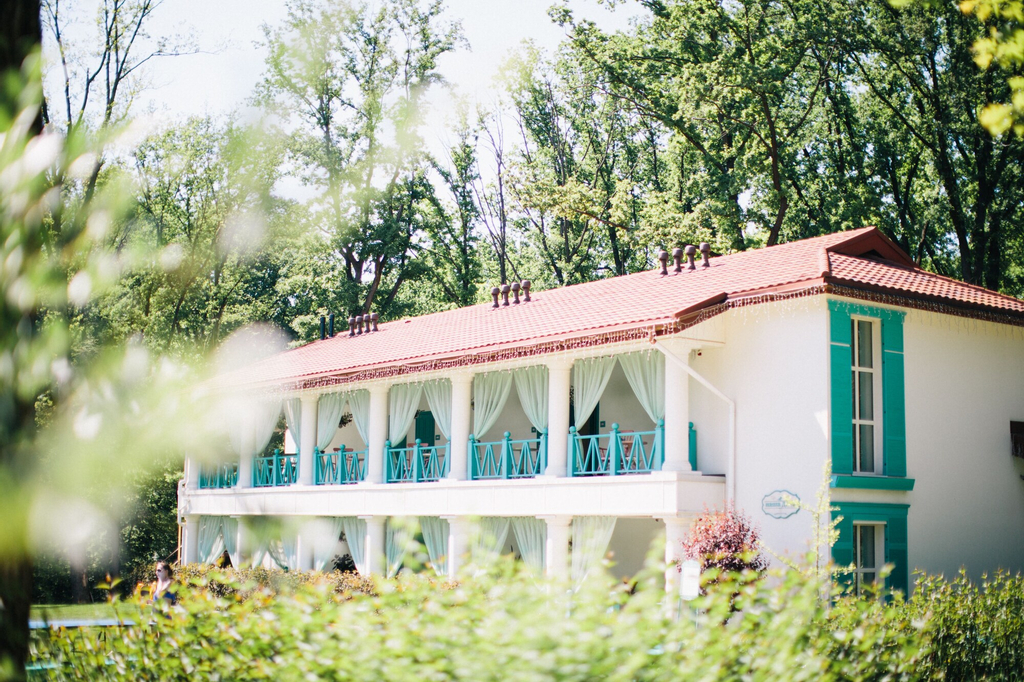 Nasha Dacha Country Estate, Kharkivs'ka