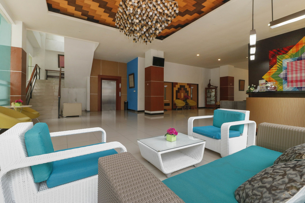 RedDoorz Plus near Pantai Losari, Makassar