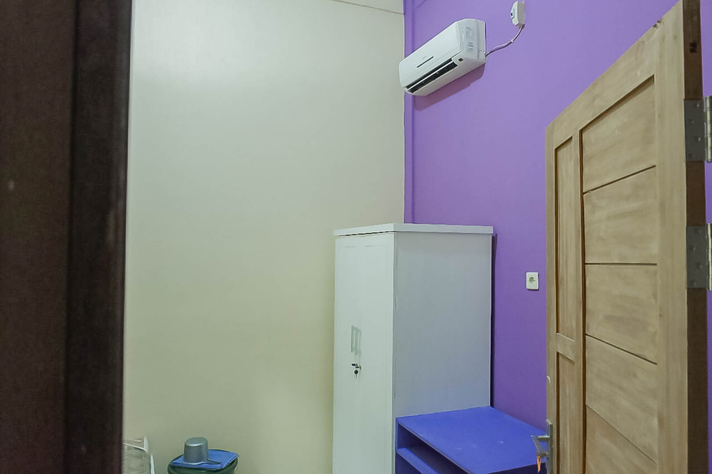 KoolKost Female Syariah near IKIP PGRI (Minimum Stay 3 Nights), Pontianak