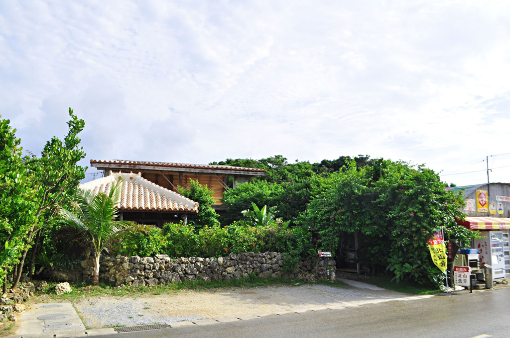 HIBISCUS INN NAKIJIN, Motobu