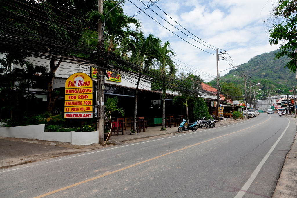 Fullmoon Beach Resort, Pulau Phuket