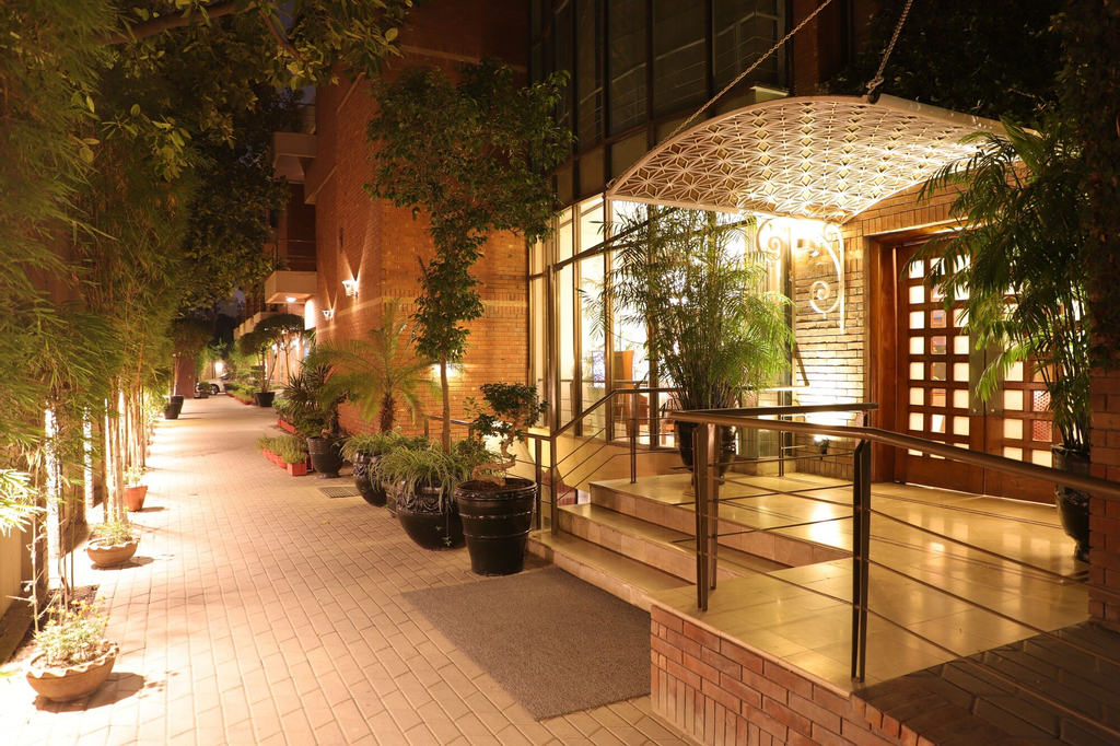 The Residency Hotel, Lahore