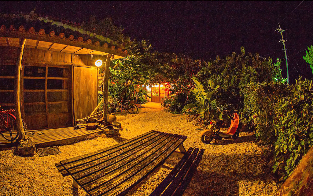 HIBISCUS INN NAKIJIN, Motobu