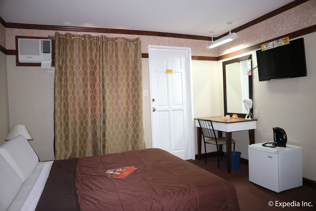 Hotel Sogo Sta. Rosa Laguna, Santa Rosa City