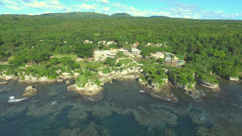 Rockwater Resort, West Tanna