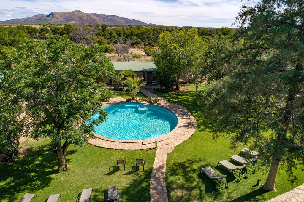 Ondekaremba Lodge, Windhoek Rural