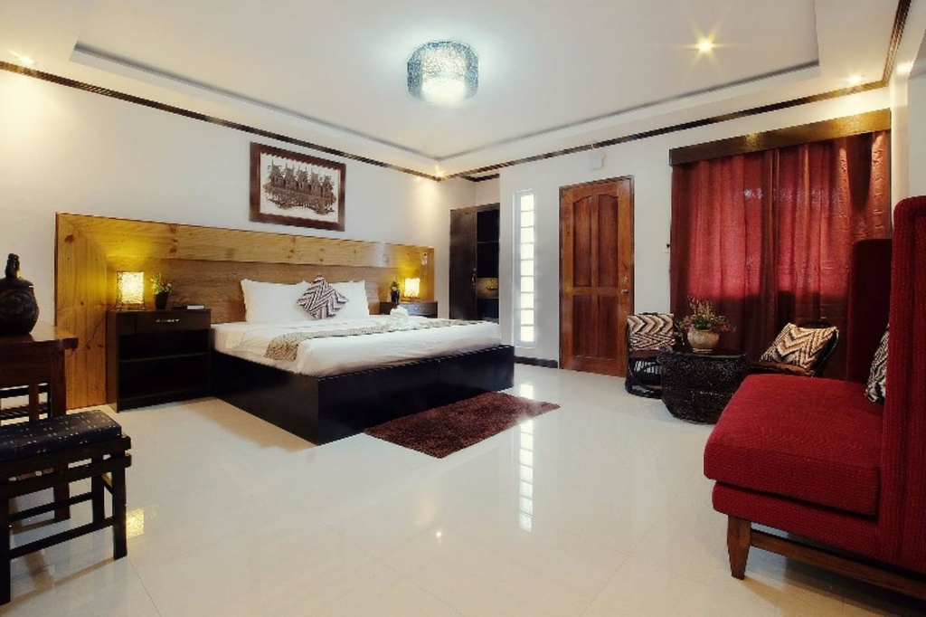 Coron Bancuang Mansion, Coron