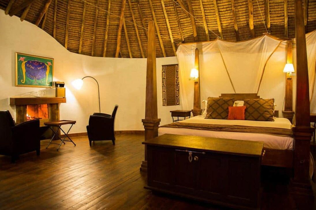 Tawi Lodge, Kajiado South
