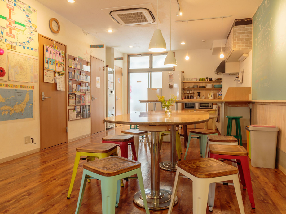 J-Hoppers Osaka Guesthouse, Osaka