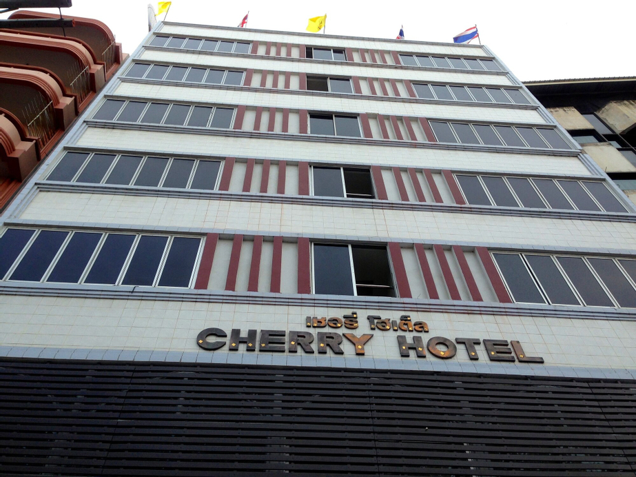 Cherry Hotel, Pattaya
