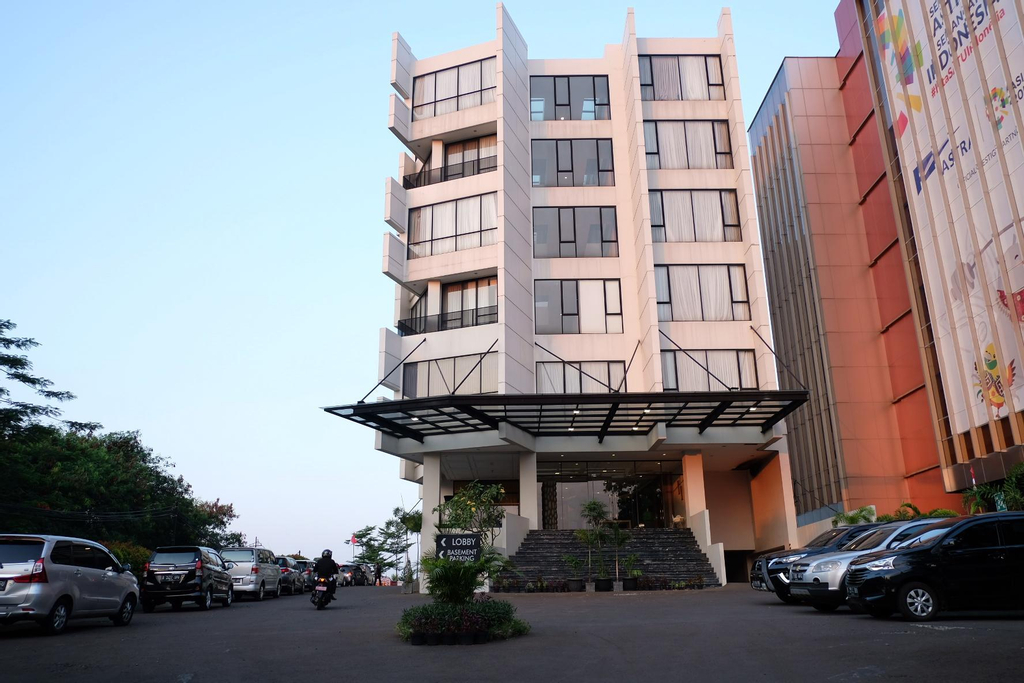 Hotel Rivoli Senen Jakarta, Central Jakarta