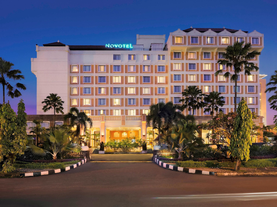 Novotel Solo, Solo