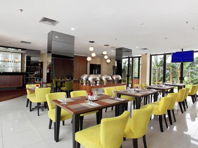 The Green Hotel Bekasi, Bekasi
