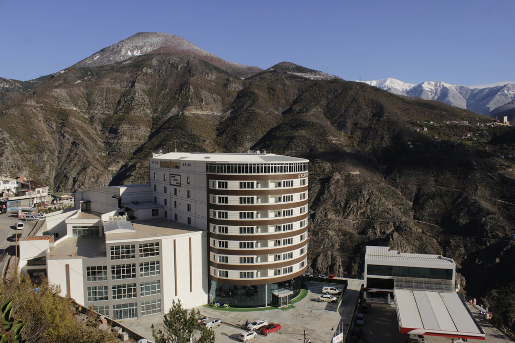 Grand Hotel Artvin, Merkez