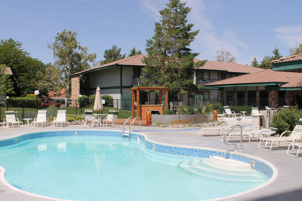 Thunderbird Resort Club, Washoe
