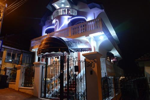 Vivaldi Suites, Niš