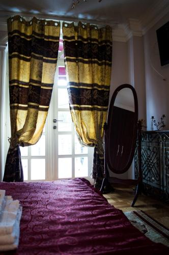 Vivaldi Suites, Niš
